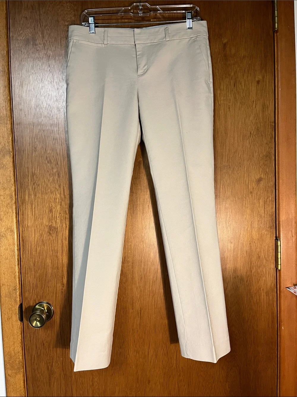 Banana Republic Light Beige Chinos - Straight Leg